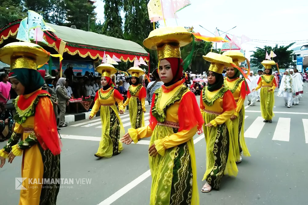 Pawai 1 Muharram di Kotabaru Penuh Warna Islami Kanal 