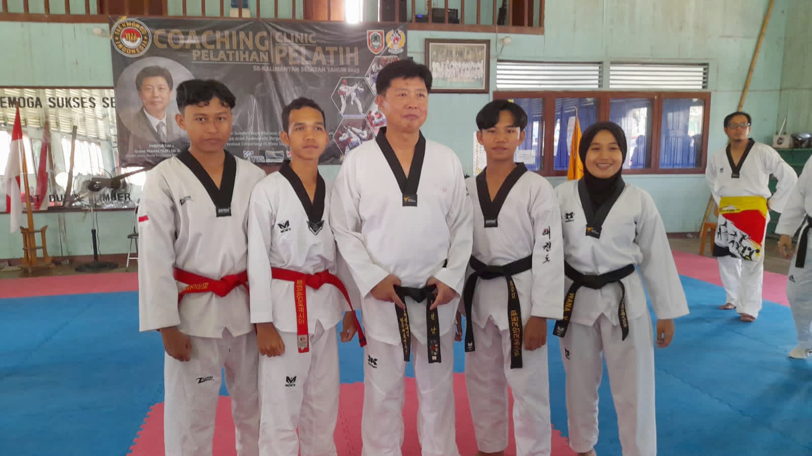 Empat Pelatih Muda Taekwondo HSU Manfaatkan Pelatihan dari Grand Master Korea Selatan