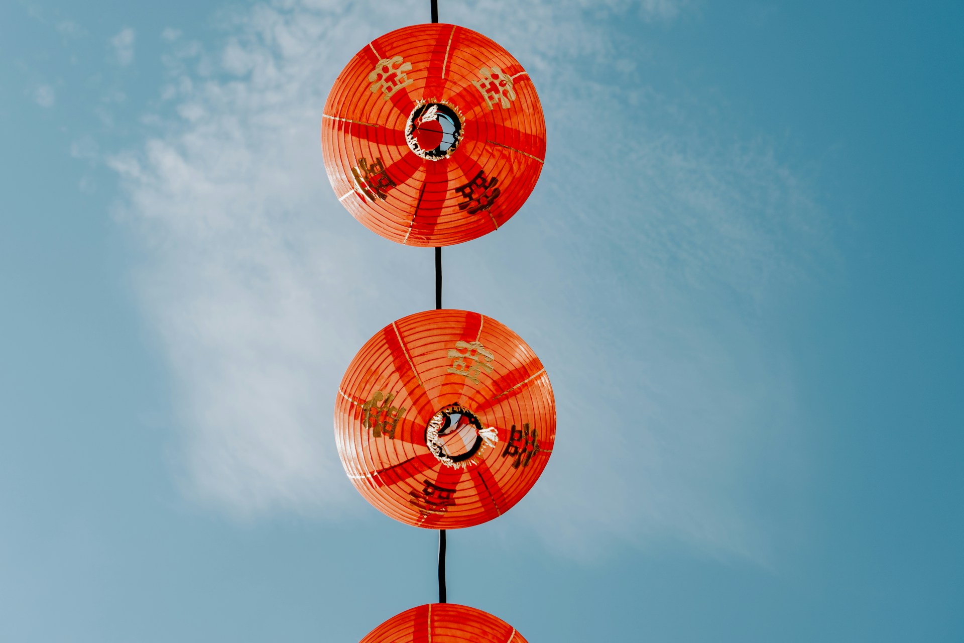 Ilustrasi properti Cap Go Meh | Polina Kuzovkova/Unsplash